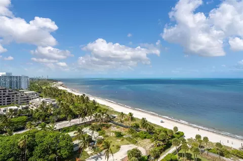 View/Area - 350 Ocean Dr #LPH2N, Key Biscayne, FL 33149 photo 1 of 3