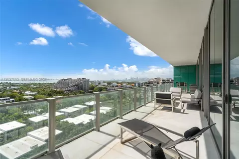 Exterior - 350 Ocean Dr #LPH2N, Key Biscayne, FL 33149 photo 2 of 19