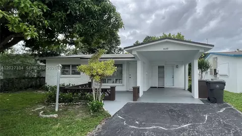 4177 NW 52nd Ave, Lauderdale Lakes, FL 33319