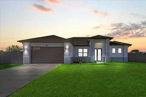 1226 NE 5th Pl, Cape Coral, FL 33909