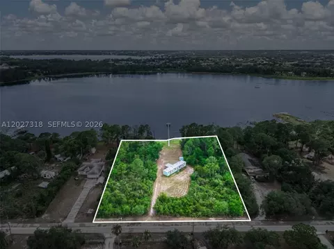 3144 Holiday Beach Dr, Avon Park, FL 33825
