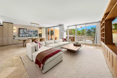 785 Crandon Blvd #205/305, Key Biscayne, FL 33149