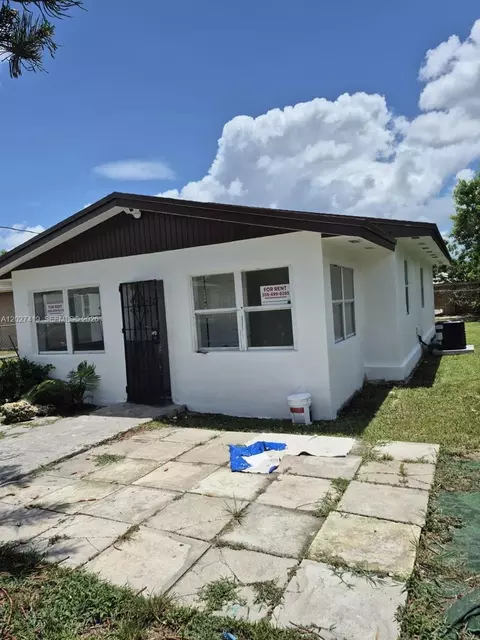525 SW 8th Ave, Homestead, FL 33030