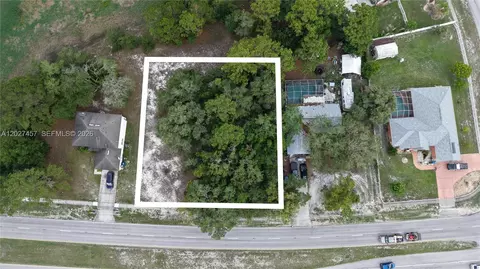 4164 Deltona Blvd, Spring Hill, FL 34606