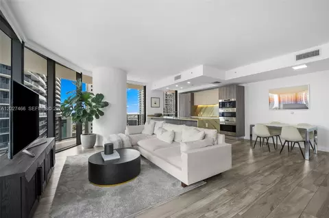 801 S Miami Ave #2901, Miami, FL 33130