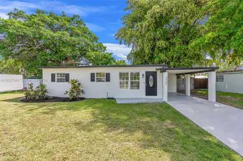 5808 Seton Dr, Margate, FL 33063