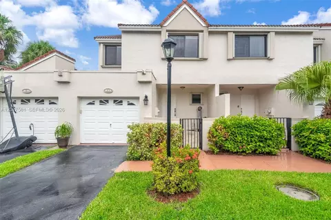 21160 Mainsail Cir #H12, Aventura, FL 33180