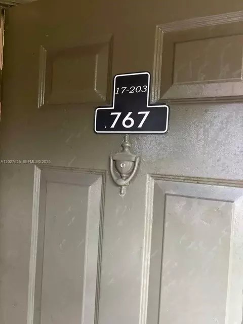 767 NW 104th Ave #203, Pembroke Pines, FL 33026