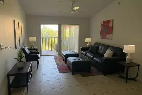 2081 Renaissance Blvd #306, Miramar, FL 33025