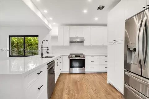 1414 Messina Ave, Coral Gables, FL 33134 photo 9