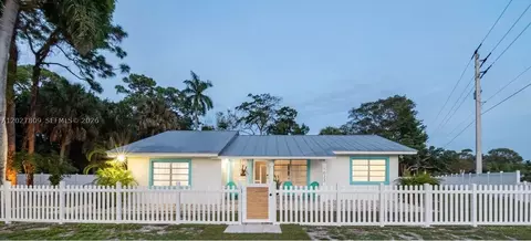 Other - 1023 SE 7th St, Stuart, FL 34996 photo 2 of 17