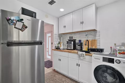 Other - 1023 SE 7th St, Stuart, FL 34996 photo 14 of 17