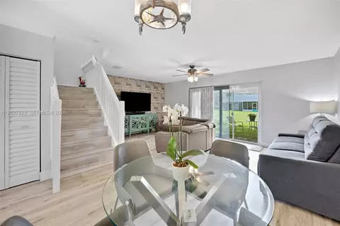 749 NW 208th Way, Pembroke Pines, FL 33029
