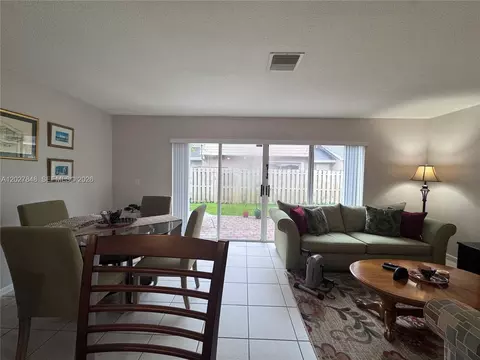 12204 NW 36th Pl, Sunrise, FL 33323