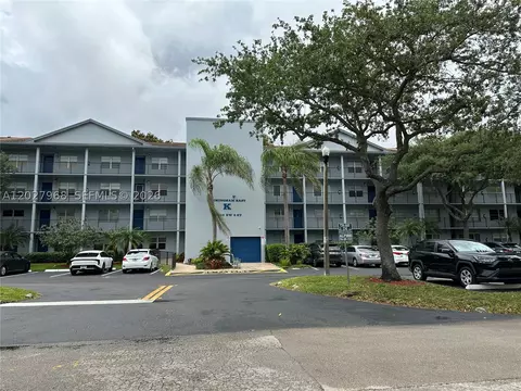 12650 SW 6th St #412K, Pembroke Pines, FL 33027
