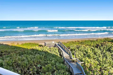 429 NE Tradewind Ln #305, Stuart, FL 34996