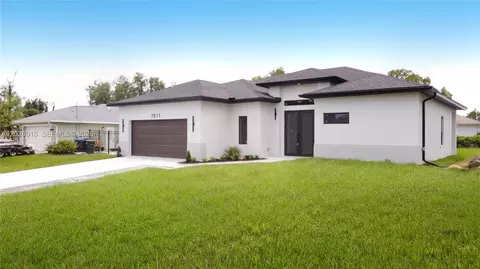7511 Blutter Rd, North Port, FL 34291