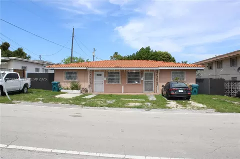 1040 NW 23rd Ct, Miami, FL 33125