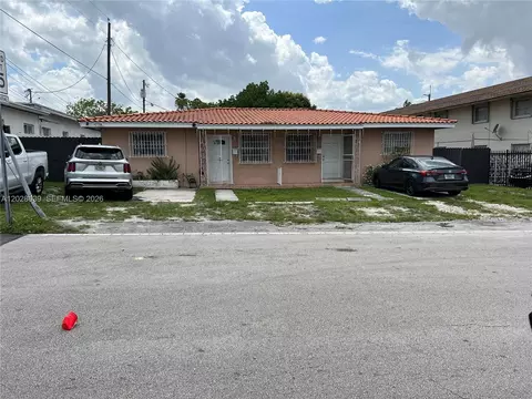 1040 NW 23rd Ct, Miami, FL 33125