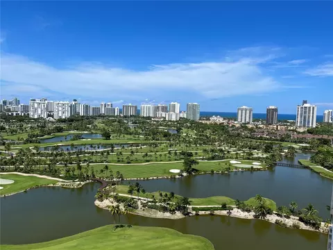 19501 W Country Club Dr #2313, Aventura, FL 33180