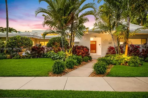 857 NE 98th St, Miami Shores, FL 33138