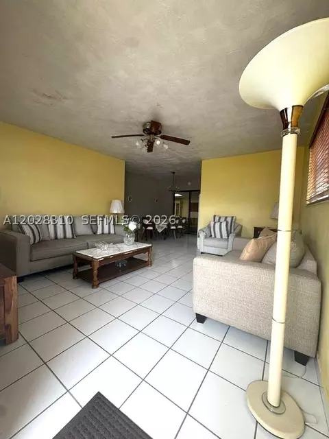 252 E 37th St, Hialeah, FL 33013 photo 8