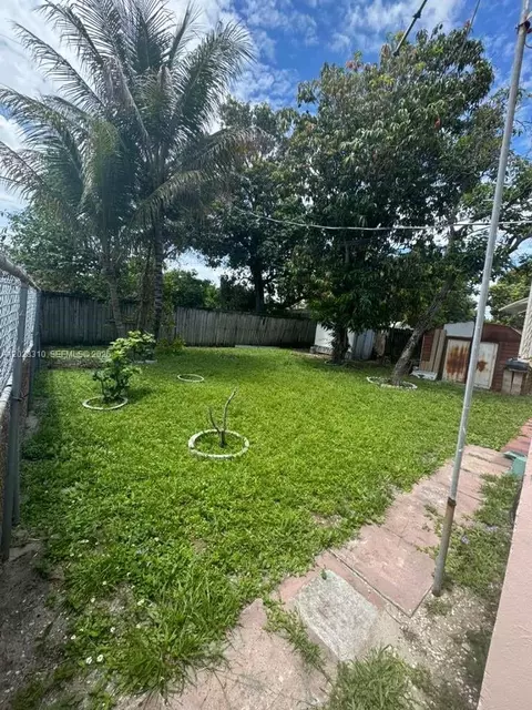 Exterior - 252 E 37th St, Hialeah, FL 33013 photo 4 of 10