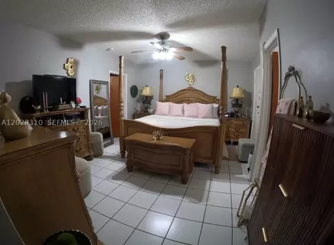 252 E 37th St, Hialeah, FL 33013 photo 44