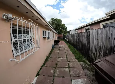 Exterior - 252 E 37th St, Hialeah, FL 33013 photo 8 of 10