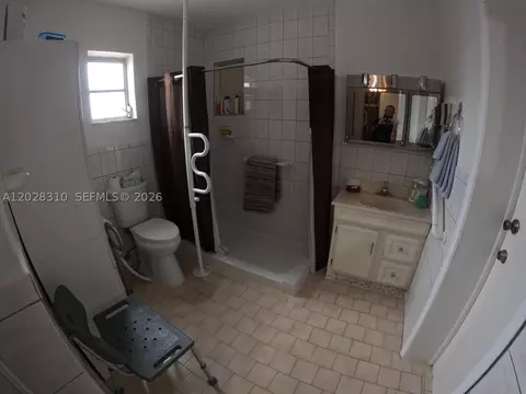 252 E 37th St, Hialeah, FL 33013 photo 28