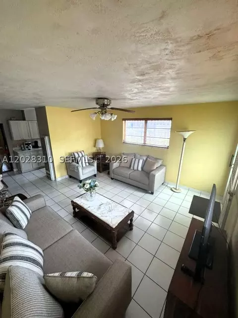 252 E 37th St, Hialeah, FL 33013 photo 10