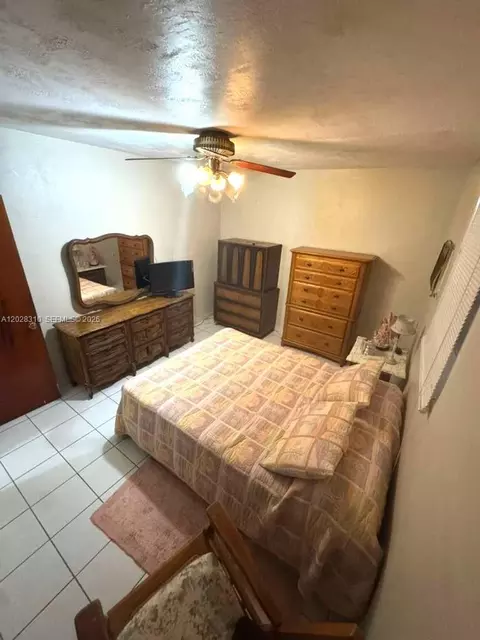 Bedroom - 252 E 37th St, Hialeah, FL 33013 photo 5 of 7