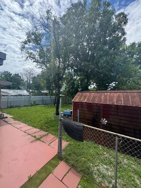 Exterior - 252 E 37th St, Hialeah, FL 33013 photo 5 of 10