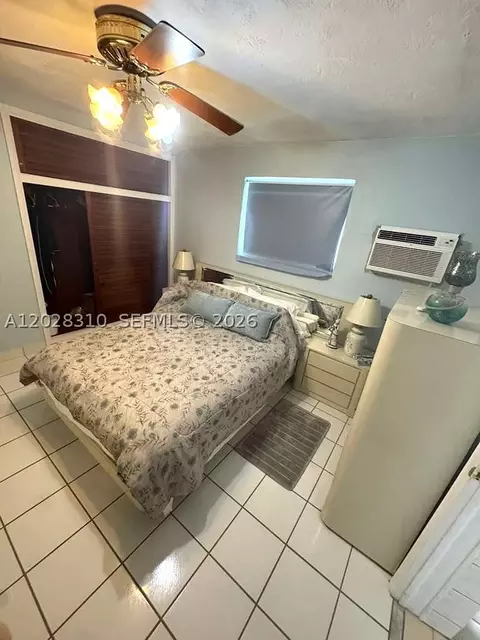 252 E 37th St, Hialeah, FL 33013 photo 24
