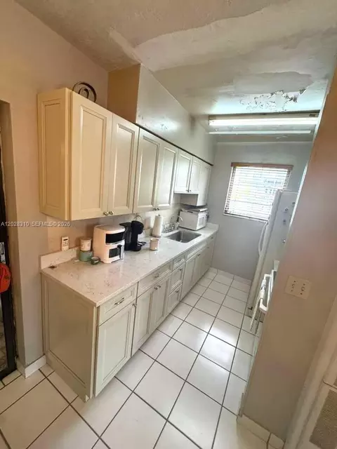Kitchen - 252 E 37th St, Hialeah, FL 33013 photo 2 of 4