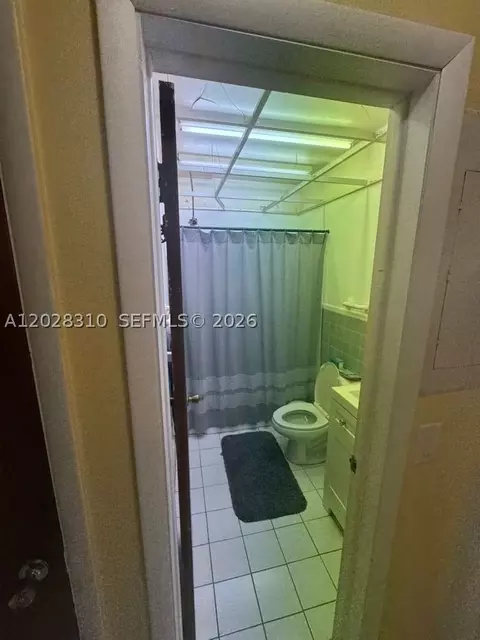 252 E 37th St, Hialeah, FL 33013 photo 33