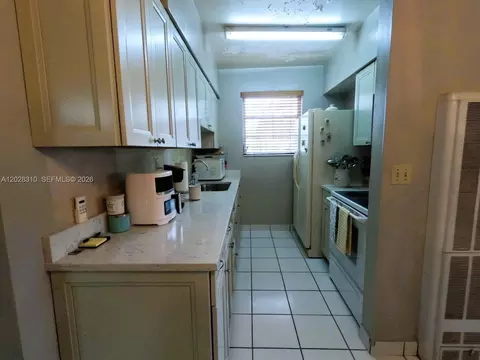 Kitchen - 252 E 37th St, Hialeah, FL 33013 photo 1 of 4