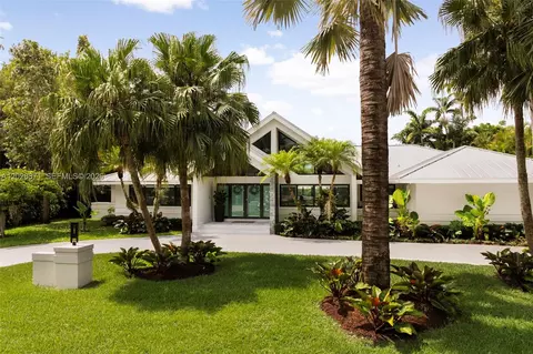 7440 SW 106th St, Pinecrest, FL 33156