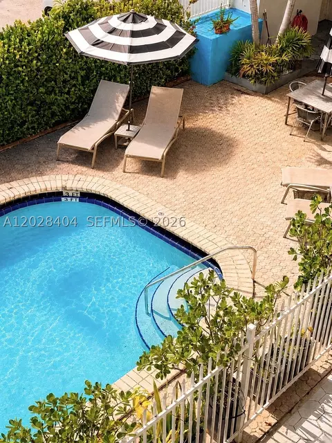 1400 Lincoln Rd #301, Miami Beach, FL 33139