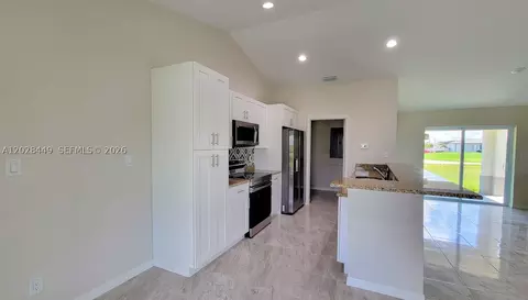 9019 E Crow Cir, Labelle, FL 33935 photo 8