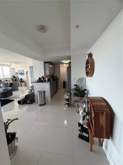 1871 NW S River Dr #1502, Miami, FL 33125