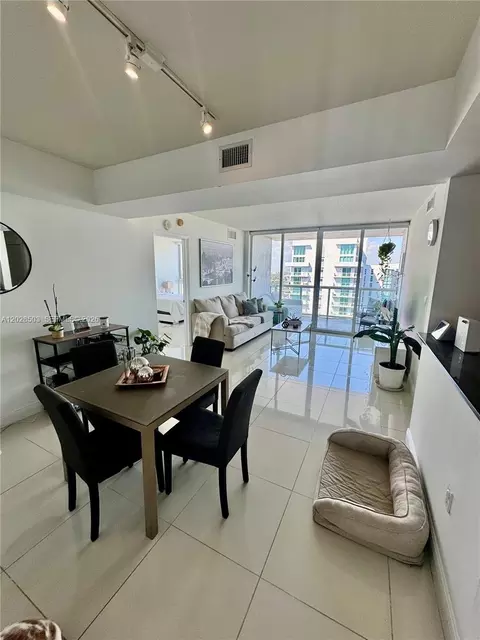 1861 NW S River Dr #2201, Miami, FL 33125