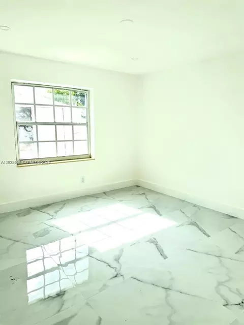 Bedroom - 712 Hialeah Dr, Hialeah, FL 33010 photo 1 of 1