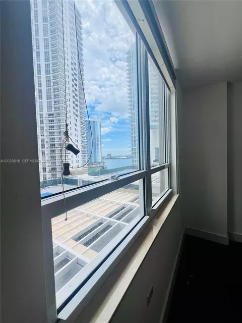 Other - 801 Brickell Key Blvd #906, Miami, FL 33131 photo 6 of 15