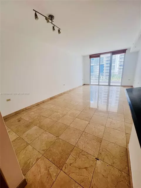 Living - 801 Brickell Key Blvd #906, Miami, FL 33131 photo 1 of 2