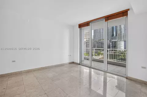 Living - 801 Brickell Key Blvd #906, Miami, FL 33131 photo 2 of 4