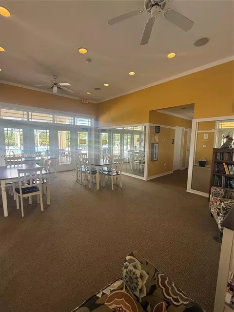 View/Area - 342 Star Shell Dr, Apollo Beach, FL 33572 photo 1 of 2