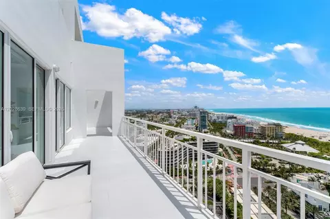 400 S Pointe Dr #PH2502, Miami Beach, FL 33139