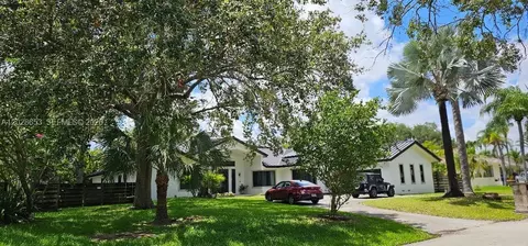 13324 SW 106th Ave, Miami, FL 33176