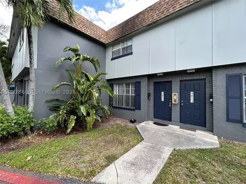 4815 NW 9th Dr #4815, Plantation, FL 33317